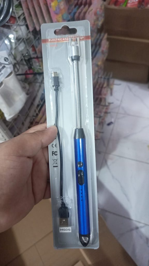 360° Outdoor Kitchen Lighter – USB Rechargeable Plasma Arc Lighter with Safety Lock & Flexible Elbow for Candles, BBQ & Stoves